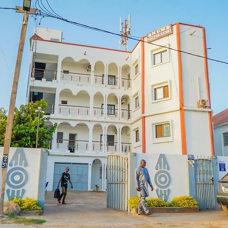 Mgm Apartments Gambia Kololi Ngoại thất bức ảnh