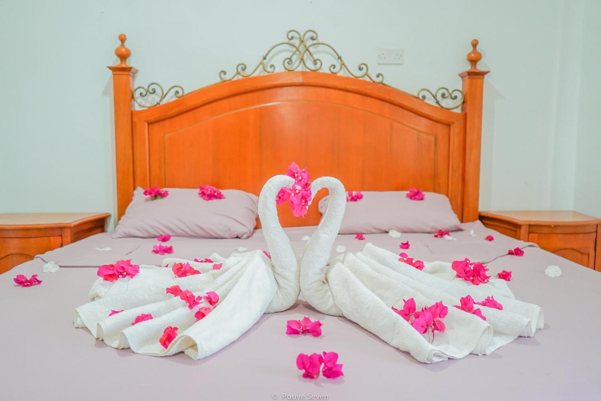 Mgm Apartments Gambia Kololi Ngoại thất bức ảnh
