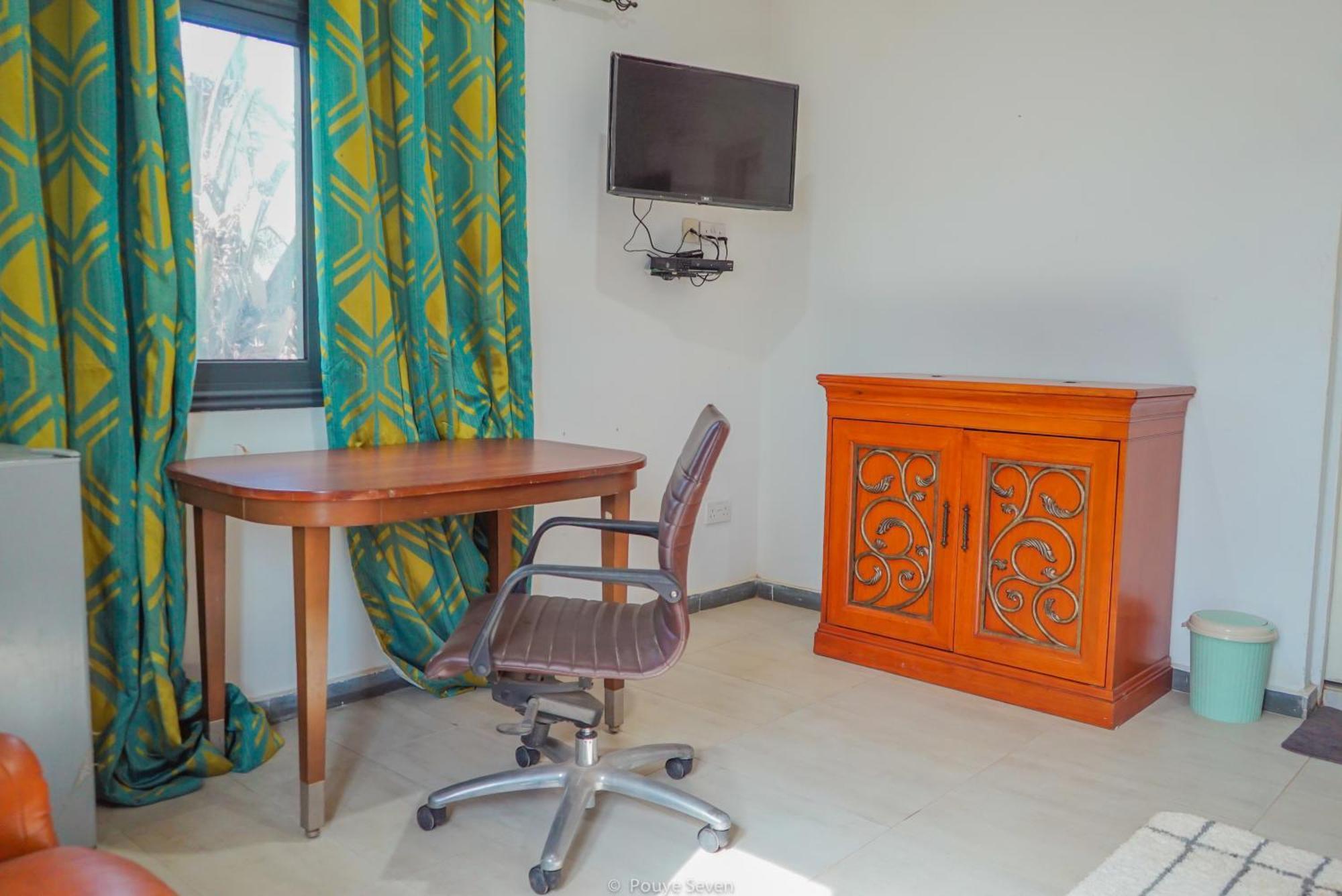 Mgm Apartments Gambia Kololi Ngoại thất bức ảnh